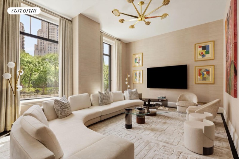 living room at 10 Madison Square West 2F