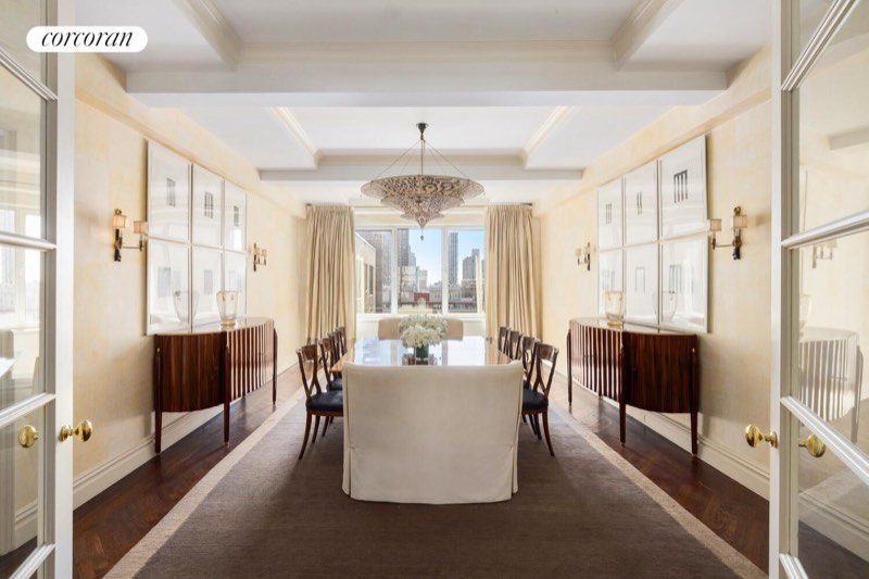 Formal dining room at 1095 Park Avenue 15D, Carnegie Hill — photo 4 of 9