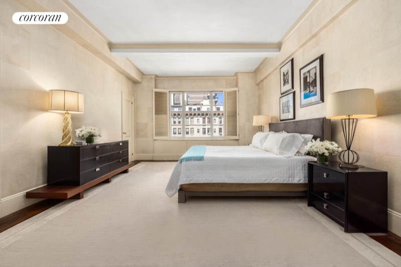 Primary bedroom at 1095 Park Avenue 15D, Carnegie Hill — photo 7 of 9