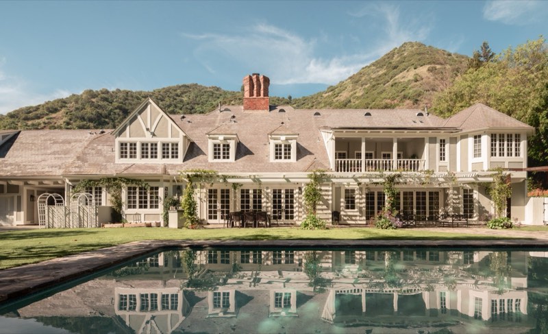 rear elevation / pool / hillside