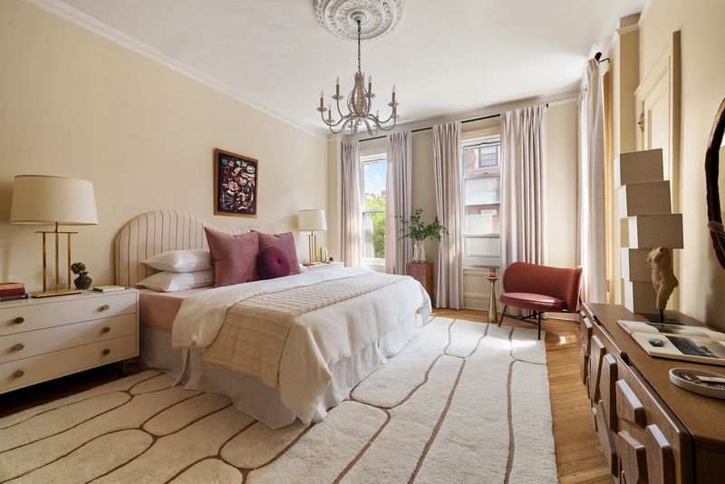 Primary bedroom at 15 Clark Street 4A, Brooklyn Heights — photo 6 of 9