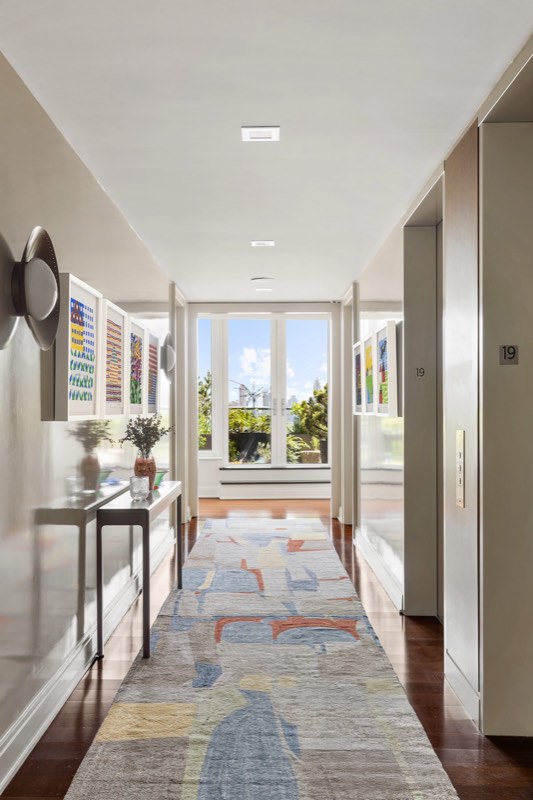 private elevator landing at 230 West 78th Street PH19