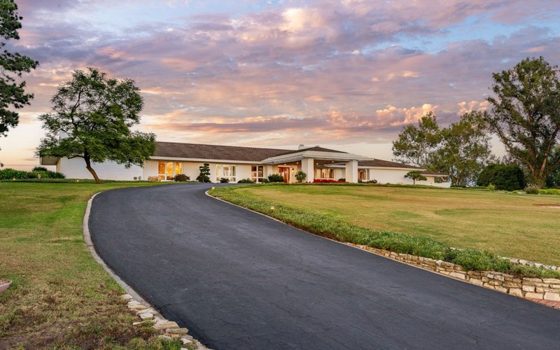 estate at 34 Crest Road East Rolling Hills Palos Verdes