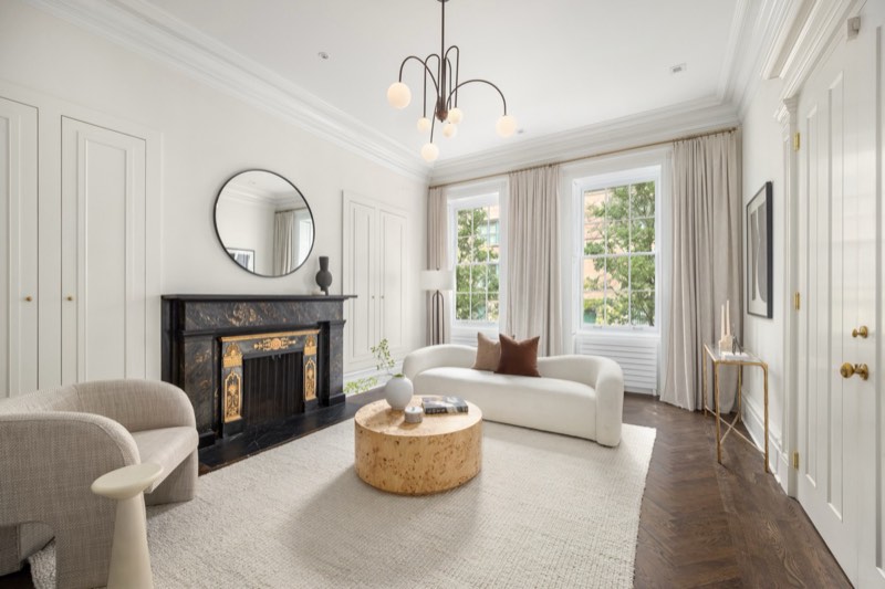 interior view at 416 West 20th Street