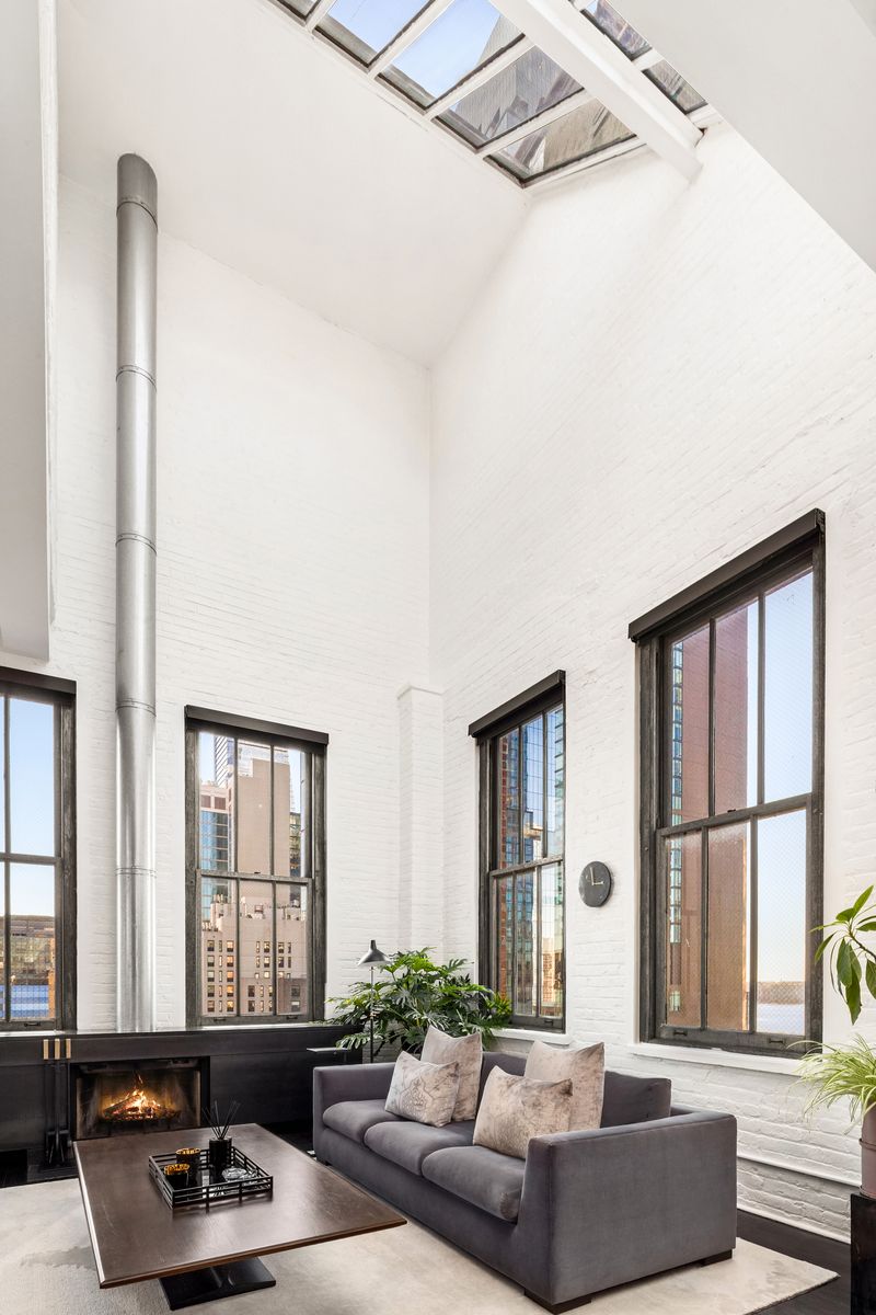 Sunlit dining area at The Glass Farmhouse, 448 West 37th Street 11G/12G, Hudson Yards — photo 4 of 10