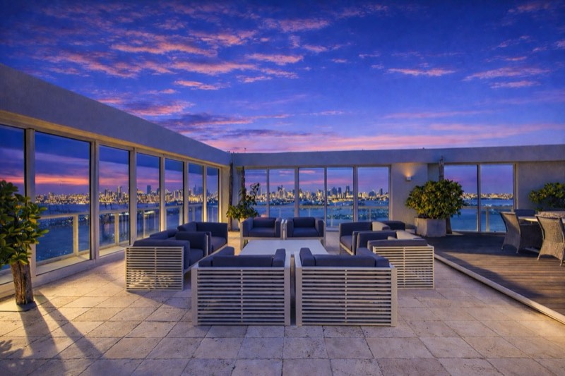 dusk terrace seating at ICON South Beach PH-1