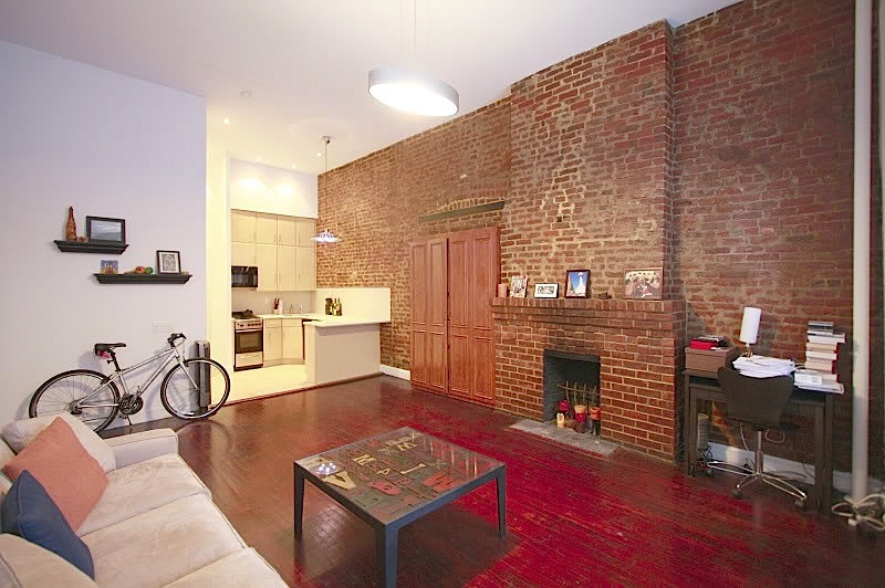 47 Jane Street multi-family investment building, West Village — photo 5 of 8