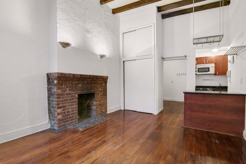 47 Jane Street multi-family investment building, West Village — photo 6 of 8