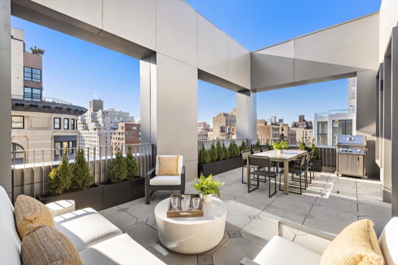 second terrace at 540 Sixth Avenue PHB