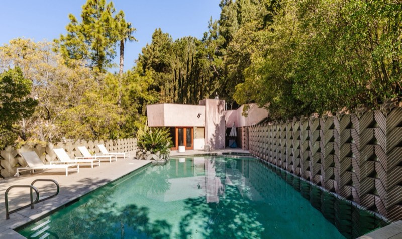 Lloyd Wright Beverly Johnson House compound at 7017 Senalda Road