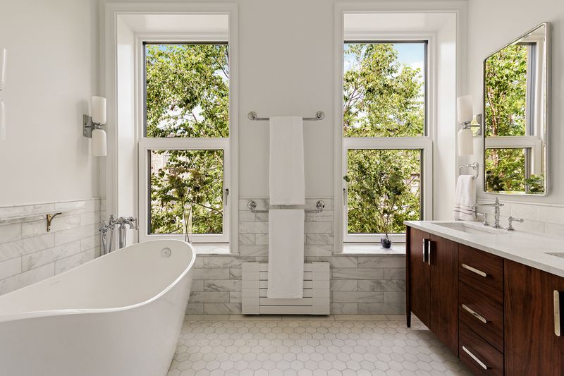 Bath with soaking tub at 8 Polhemus Place, Park Slope — photo 8 of 12